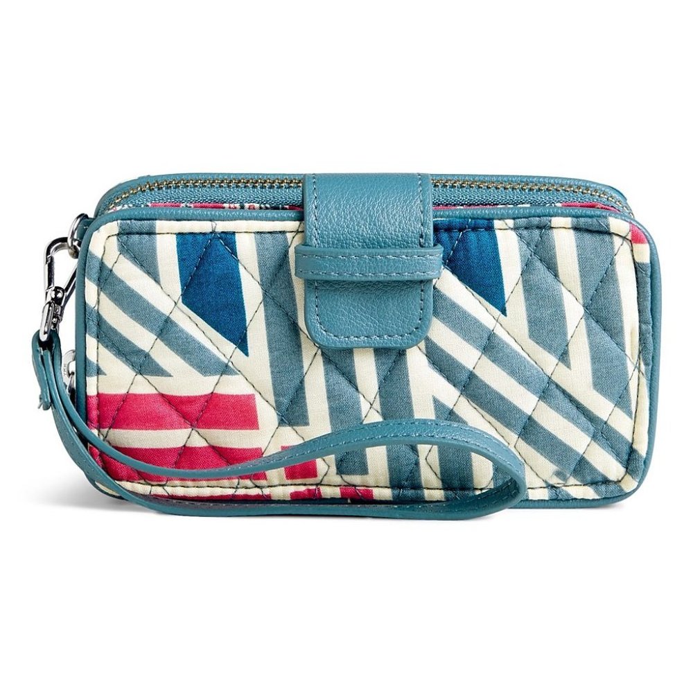NWT Vera Badley RFID Smartphone Wristlet